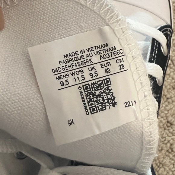 Converse Customs - Picture 9 of 9